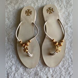 Tory Burch Capri  Beaded Leather  Tong Sandal/ New Ivory/Gold US 5 1/2 M